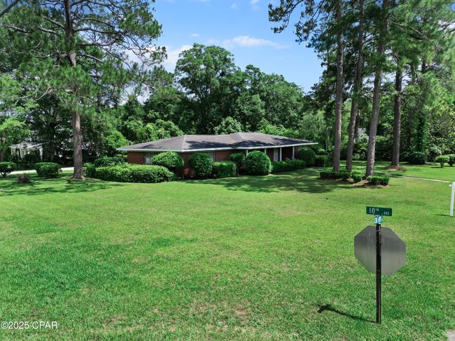 5370 Cherry St, House other with 2 bedrooms, 3 bathrooms and null parking in Graceville FL | Image 7