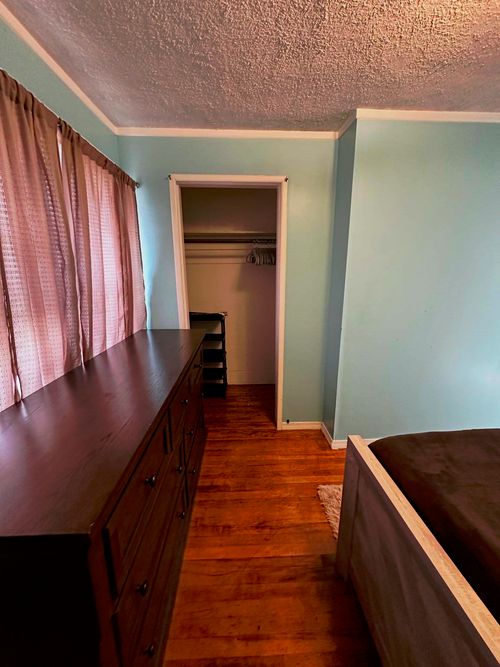 1-7 Guild Rd, Worcester, MA, 01602 | Card Image