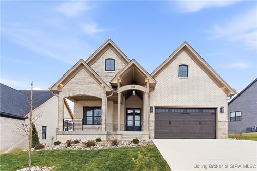 707 Lillian Way, Jeffersonville, IN, 47130-5442 | Card Image