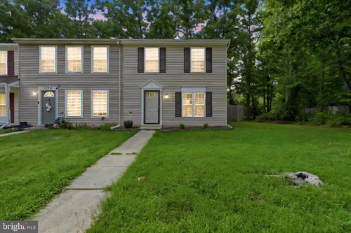 1532 Pin Oak Dr, Waldorf, MD, 20601-3587 | Card Image