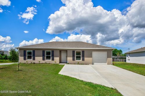 111 Ferguson St Se, Palm Bay, FL, 32909-8220 | Card Image