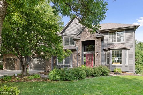 19500 Silver Lake Trl, Shorewood, MN, 55331-8127 | Card Image