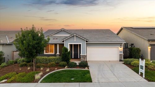 820 Lodge Way, Lincoln, CA, 95648-8186 | Card Image