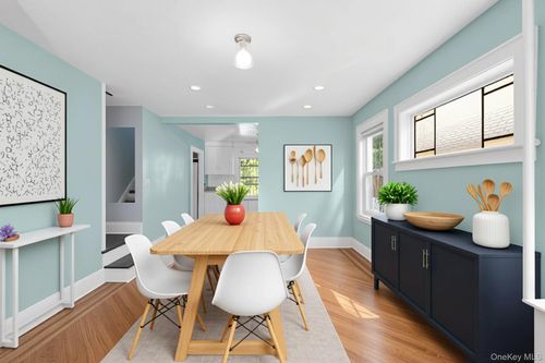 69 Alderton St, Rego Park, NY, 11374-5322 | Card Image