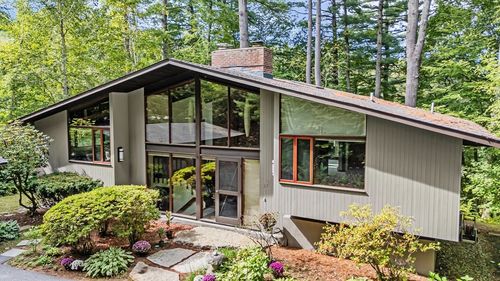 37 Wolf Pine Way, Concord, MA, 01742-4105 | Card Image