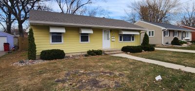 Steel siding and updated windows | Image 2