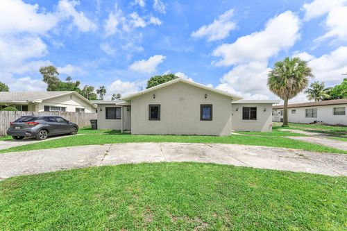 4727 Myrtle Ln, West Palm Beach, FL, 33417-5317 | Card Image