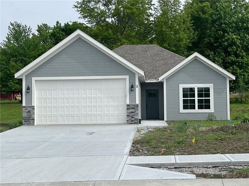 14 Howard Cir, Trimble, MO, 64492-5500 | Card Image