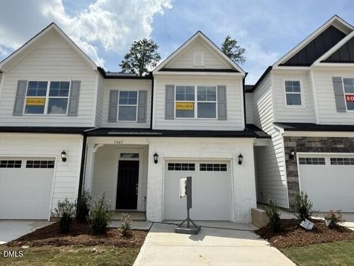 5407 Running Fox Ln, Durham, NC, 27703-8504 | Card Image