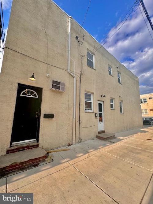 2-2554 S Alder St, PHILADELPHIA, PA, 19148-4427 | Card Image