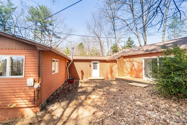 8 Seeley St, House other with 3 bedrooms, 1 bathrooms and null parking in Sandown NH | Image 37