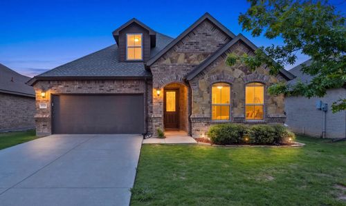 130 Red Cloud Dr, Greenville, TX, 75402-2801 | Card Image