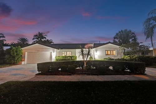 2051 Ne 59th Ct, Fort Lauderdale, FL, 33308-2111 | Card Image