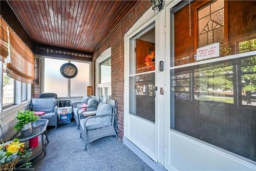 m-21 Tuxedo Ave S, Hamilton, ON, L8K2R7 | Card Image