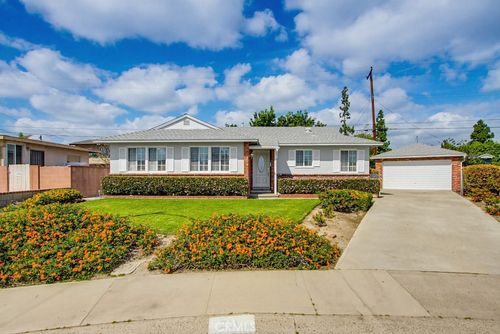 211 S Date St E, Anaheim, CA, 92805-4329 | Card Image