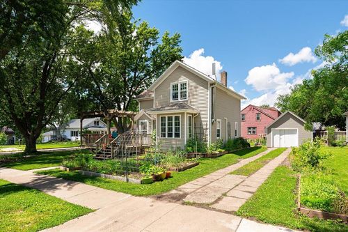 404 E Gillette Street, Viroqua, WI, 54665 | Card Image