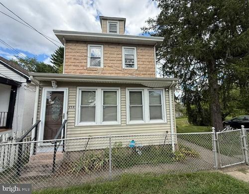 256 Field Ave, Hamilton, NJ, 08610-4615 | Card Image