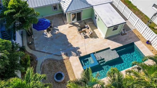 107 8th St, BELLEAIR BEACH, FL, 33786-3220 | Card Image