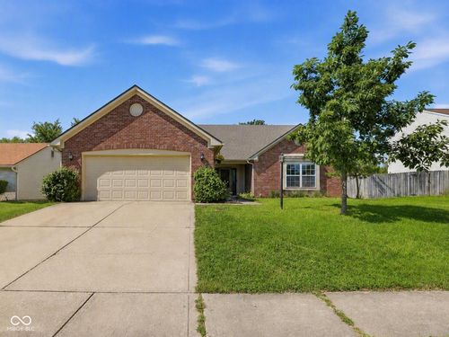 257 Brooks Bnd, Brownsburg, IN, 46112-9235 | Card Image