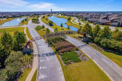 2011 Stagecoach Trail, Heartland, TX, 75126 | Card Image