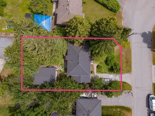 2041 Quinton Ave, Coquitlam, BC, V3J3K6 | Card Image