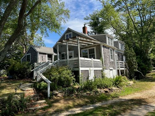 651 State Rd, West Tisbury, MA, 02575-5487 | Card Image