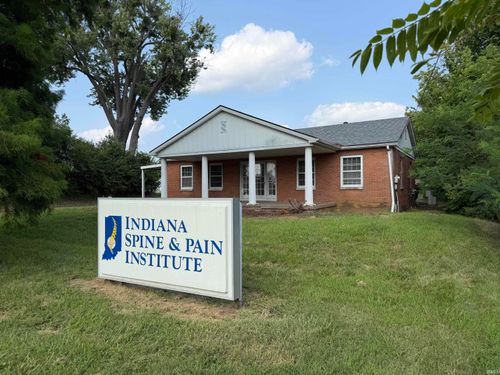 107 N 2nd St, Rockport, IN, 47635-1401 | Card Image