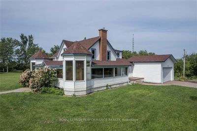 21129 Concession 9 Rd, House other with 4 bedrooms, 2 bathrooms and 10 parking in North Lancaster ON | Image 1