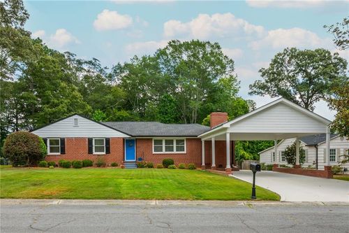 122 Hope St Nw, marietta, GA, 30064-2150 | Card Image