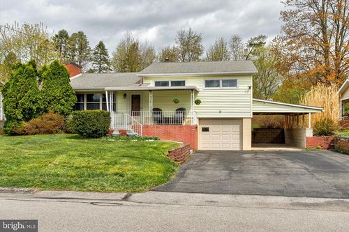 321 Kimport Ave, BOALSBURG, PA, 16827-1235 | Card Image