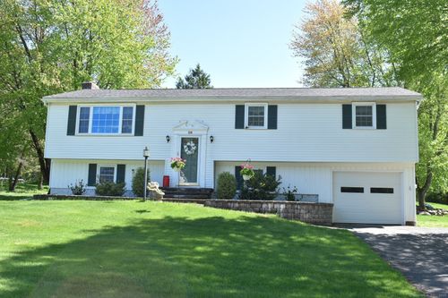 28 Columbine Rd, Tolland, CT, 06084-3706 | Card Image