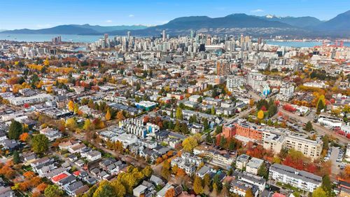 215-3150 Prince Edward St, Vancouver, BC, V5T3N6 | Card Image