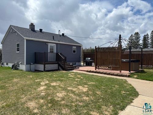 802 3rd St Nw, Chisholm, MN, 55719-1410 | Card Image