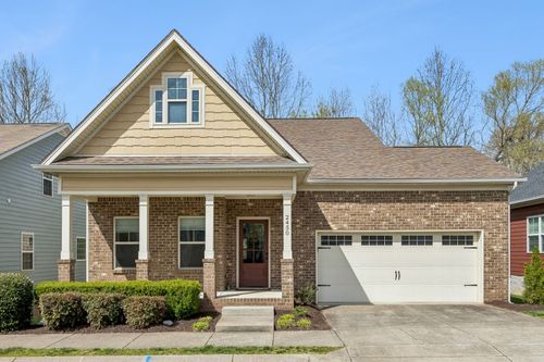 2450 Duxbury Dr, Columbia, TN, 38401-6242 | Card Image