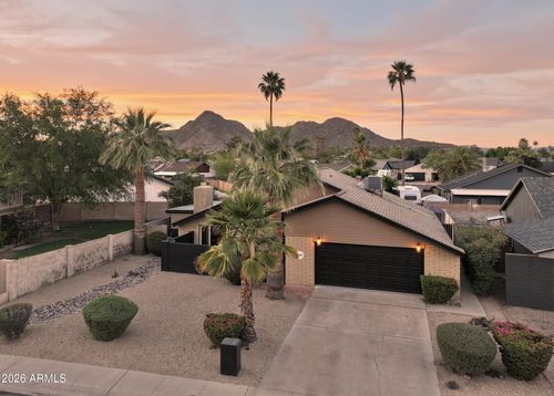 2644 E Sylvia St, Phoenix, AZ, 85032-7048 | Card Image