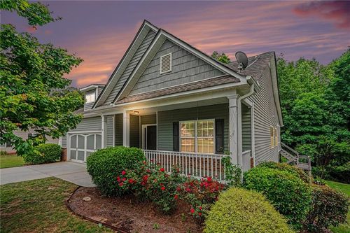 342 Briarcrest Dr, Jefferson, GA, 30549-7266 | Card Image