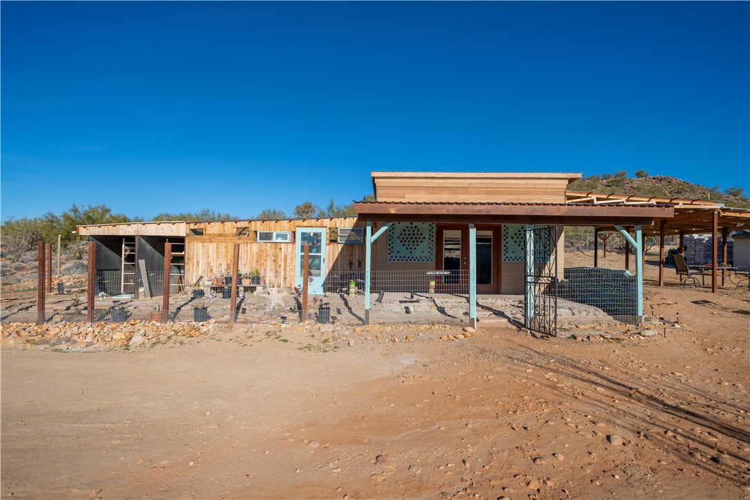 Residential in Yucca