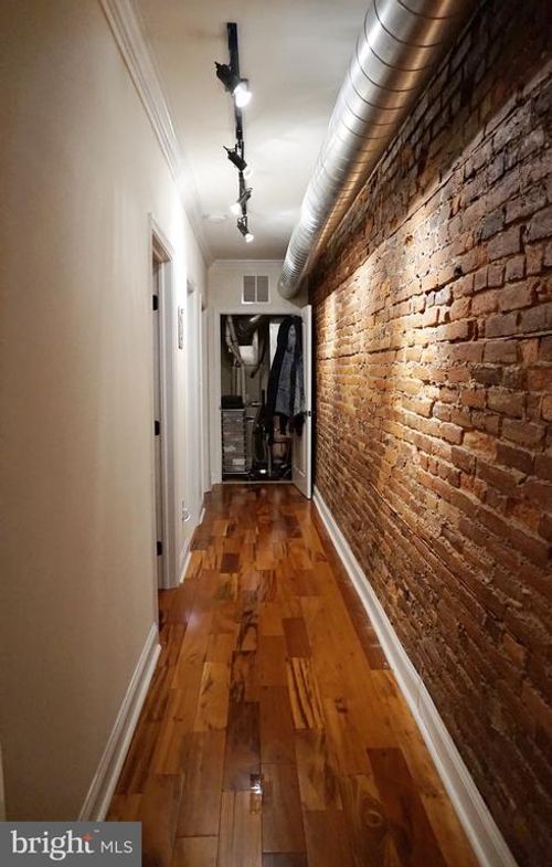 6106 Ridge Ave, PHILADELPHIA, PA, 19128-1677 | Card Image