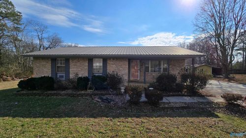 51 Poplar Dr, Rainsville, AL, 35986-6646 | Card Image