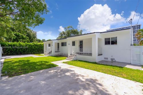 2810-2814 Sw 26th St, Miami, FL, 33133-2116 | Card Image
