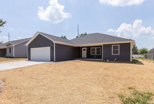 3224 N County Road 900 E, Seymour, IN, 47274-7446 | Card Image