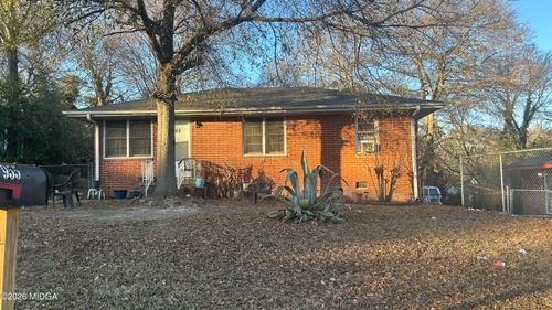 955 Ell St, Macon, GA, 31206-8319 | Card Image