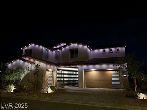 212 Harris Peak St, Las Vegas, NV, 89138-6351 | Card Image