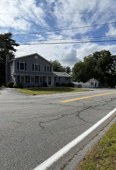 303 N Main Street, House other with 3 bedrooms, 3 bathrooms and null parking in Salem NH | Image 1