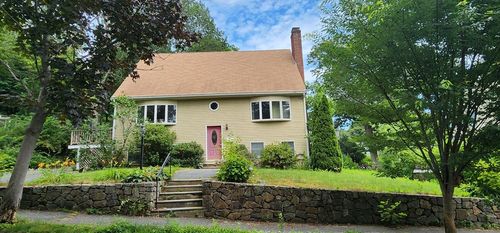 46 James St, Beverly, MA, 01915-3757 | Card Image