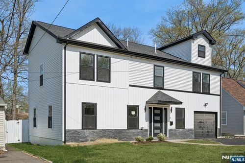 26 Hunterdon Rd, West Orange, NJ, 07052-1604 | Card Image