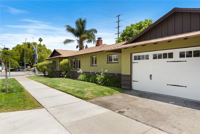 544 N California St, House other with 3 bedrooms, 2 bathrooms and 2 parking in Burbank CA | Image 28