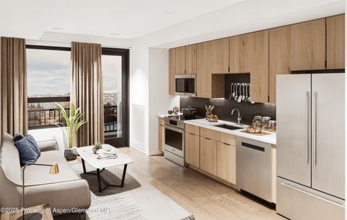 327-140 Basalt Center Cir, Basalt, CO, 81621-8900 | Card Image