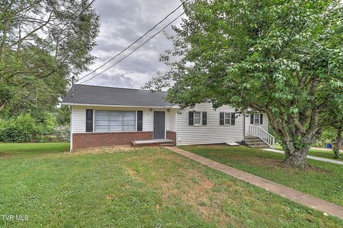 500 Peach Orchard Drive, Kingsport, TN, 37665 | Card Image