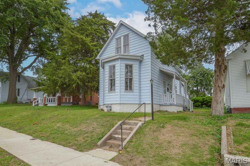 1010 S Church St, Belleville, IL, 62220-2666 | Card Image